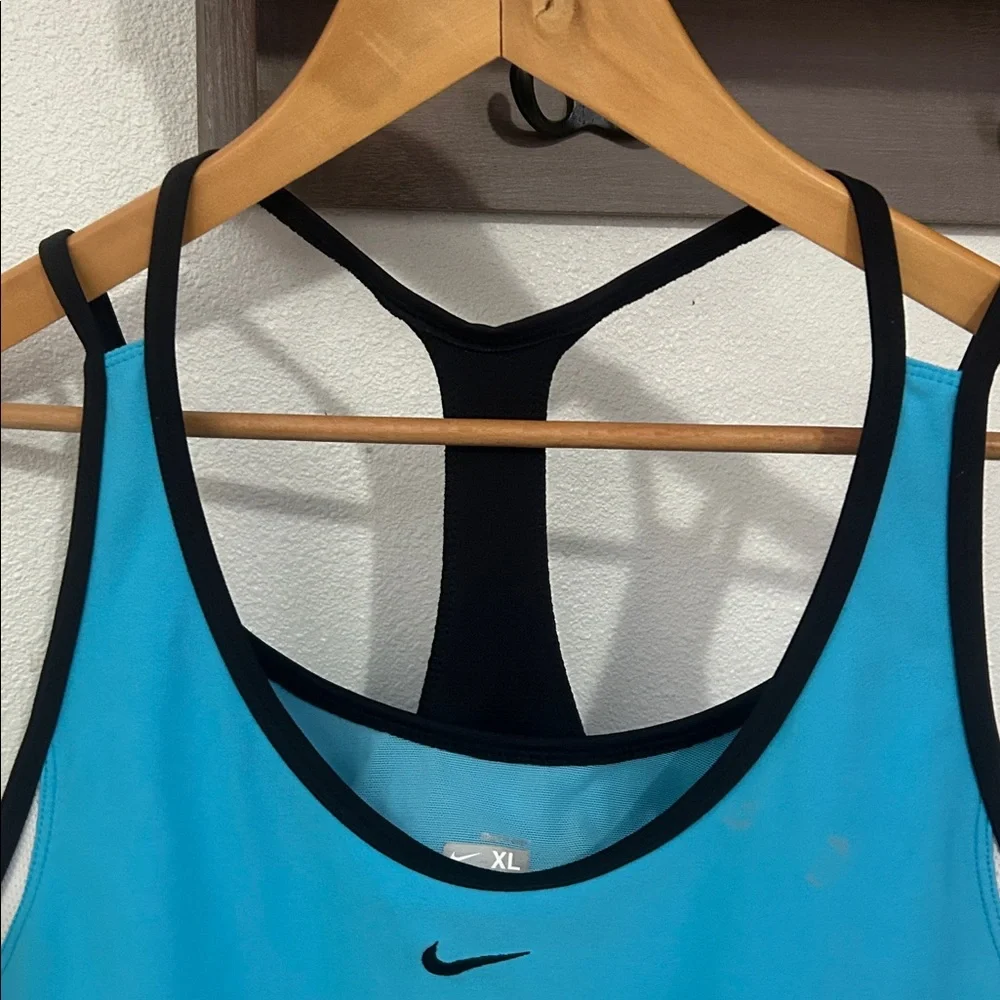 Nike Turquoise and White Athletic Tank size Xlarge